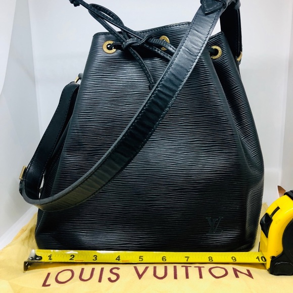 Louis Vuitton Handbags - Louis Vuitton Petit Epi Noe Shoulder Bag